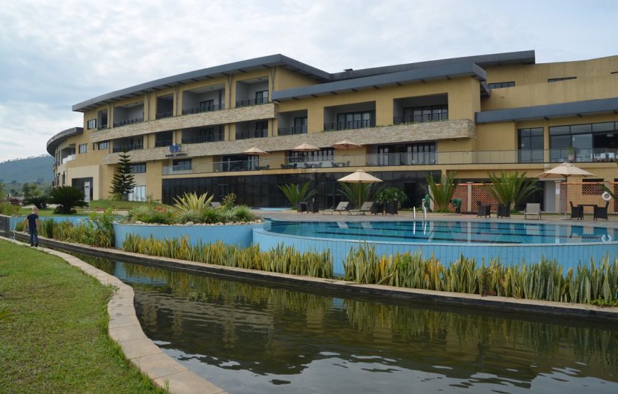 Mantis Epic Hotel & Suites